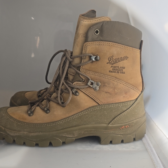Danner Tan and Olive Men's Boots - Picture 2 of 4